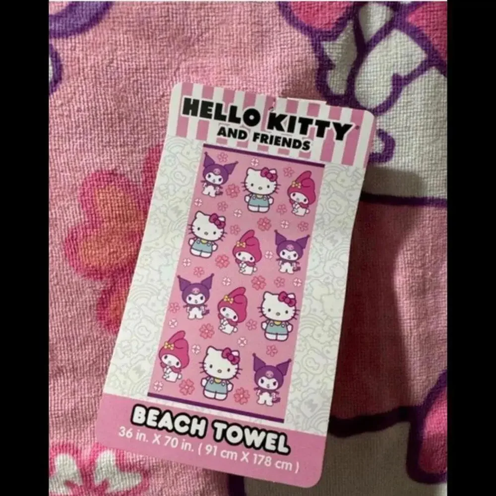 NWT Hello Kitty & Sanrio Friends Beach Towel